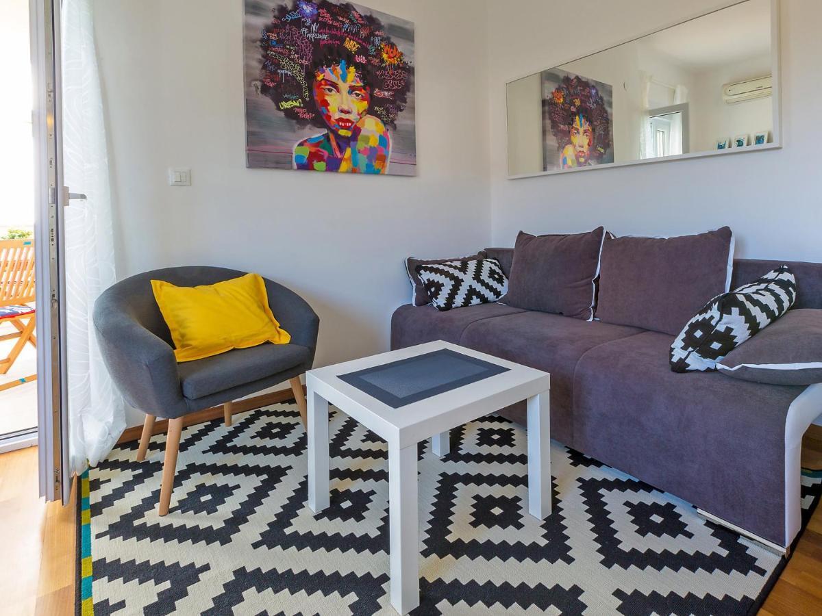 Apartment Cvit 1 By Interhome Klenovica Εξωτερικό φωτογραφία